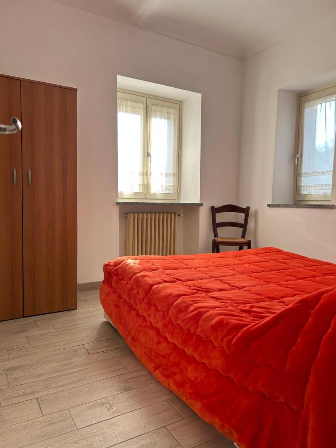 Вилла Takapradalu Cisterna d'Asti Экстерьер фото